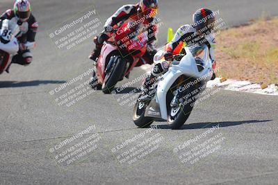 media/Oct-15-2022-TrackXperience (Sat) [[8f70b8b0be]]/Group 2/session 2 turn 3 and 4/